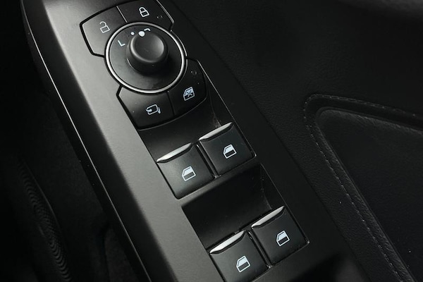 Used Ford Focus 2023 for sale - 75792058: Photo 16