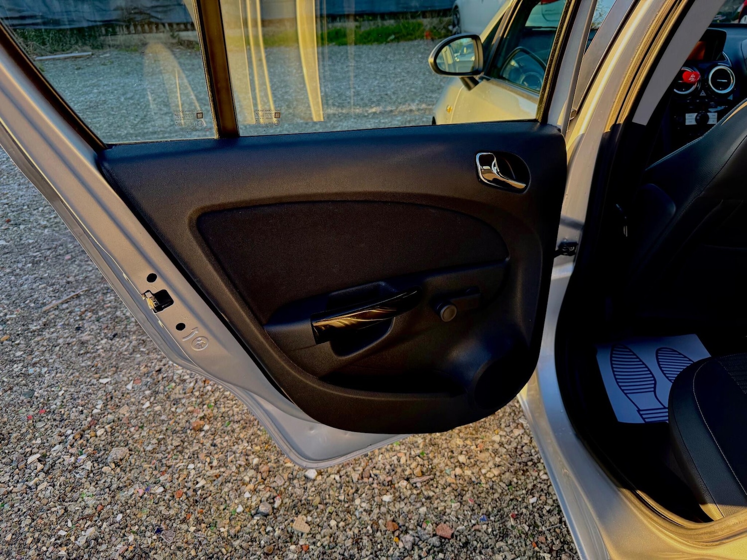 Used Vauxhall Corsa 2014 for sale - 77351432: Photo 21