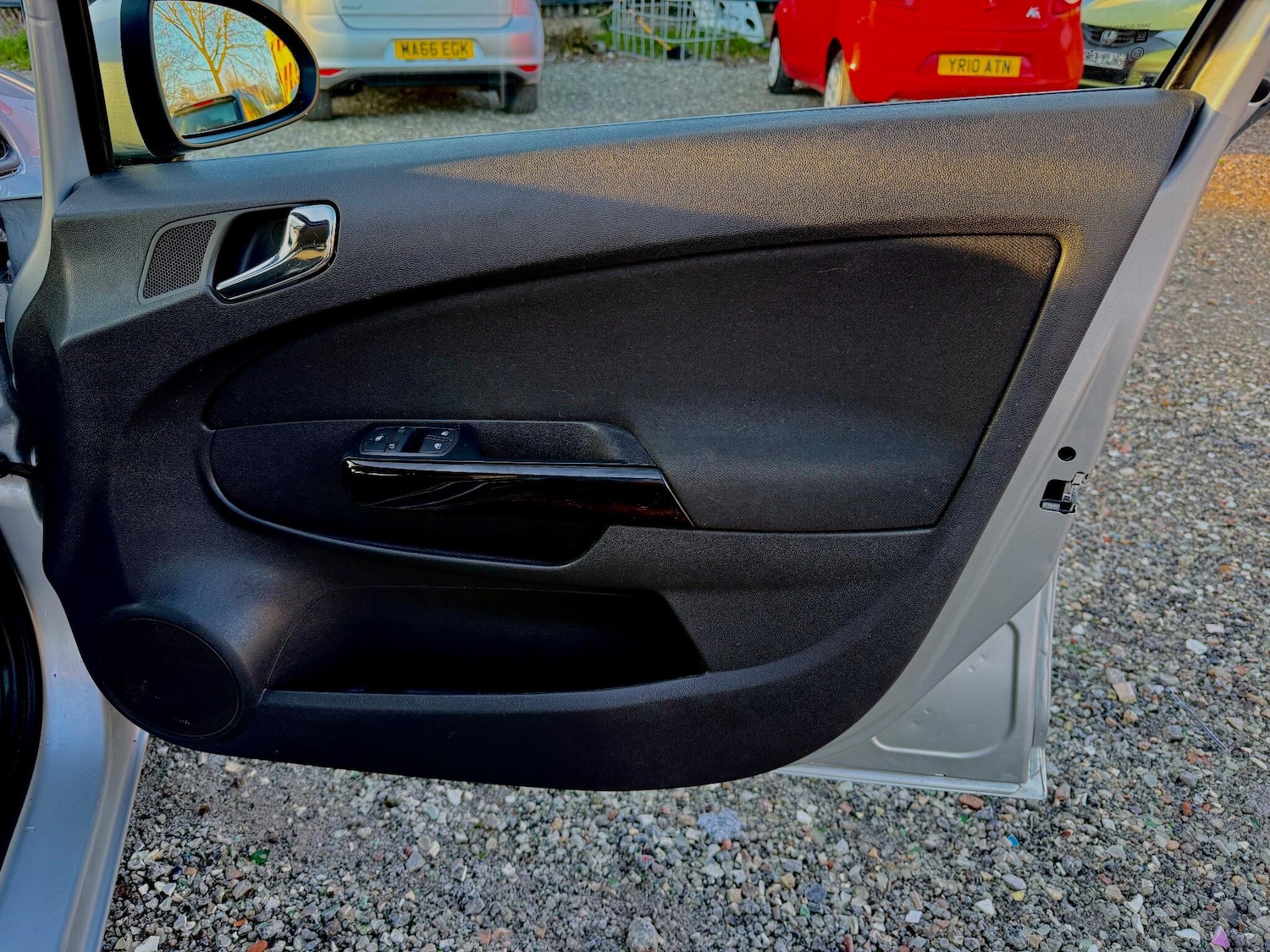 Used Vauxhall Corsa 2014 for sale - 77351432: Photo 23