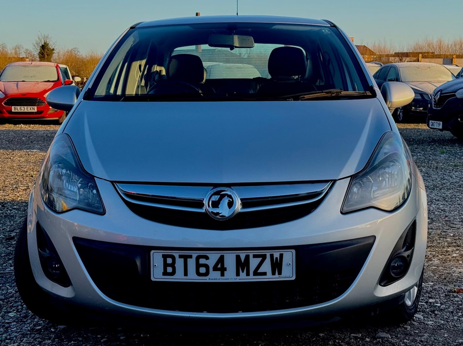 Used Vauxhall Corsa 2014 for sale - 77351432: Photo 3