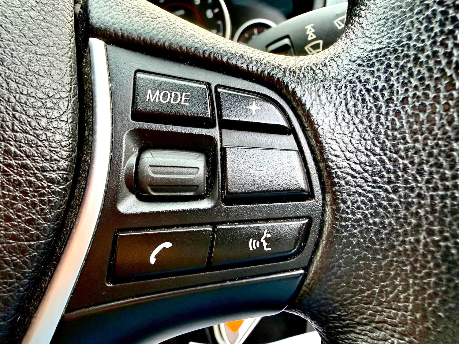 Used BMW 3 Series 2012 for sale - 77425371: Photo 23