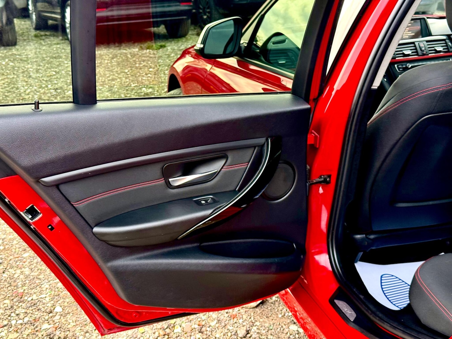 Used BMW 3 Series 2012 for sale - 77425371: Photo 28