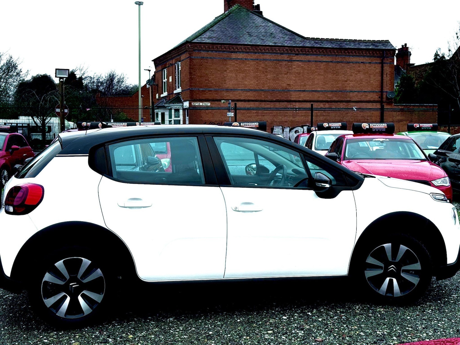 Used Citroen C3 2017 for sale - 77352004: Photo 14