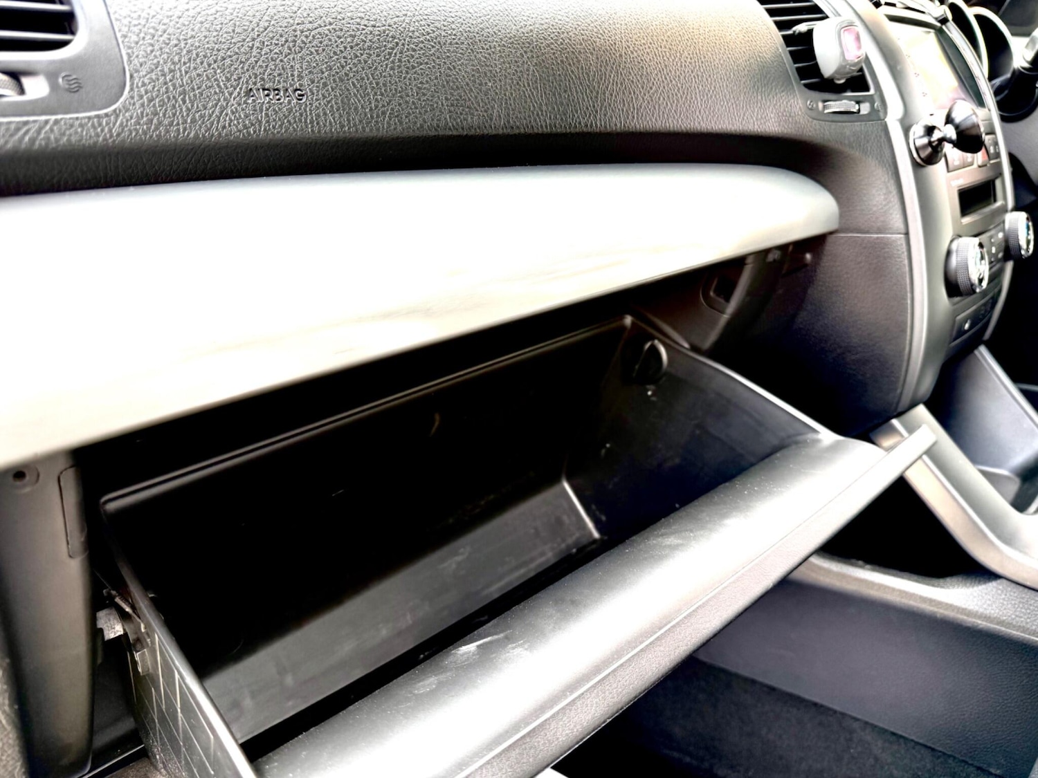 Used Kia Sorento 2011 for sale - 77637737: Photo 53