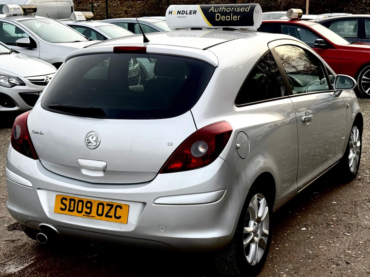 Used Vauxhall Corsa 2009 for sale - 77585998: Photo 17