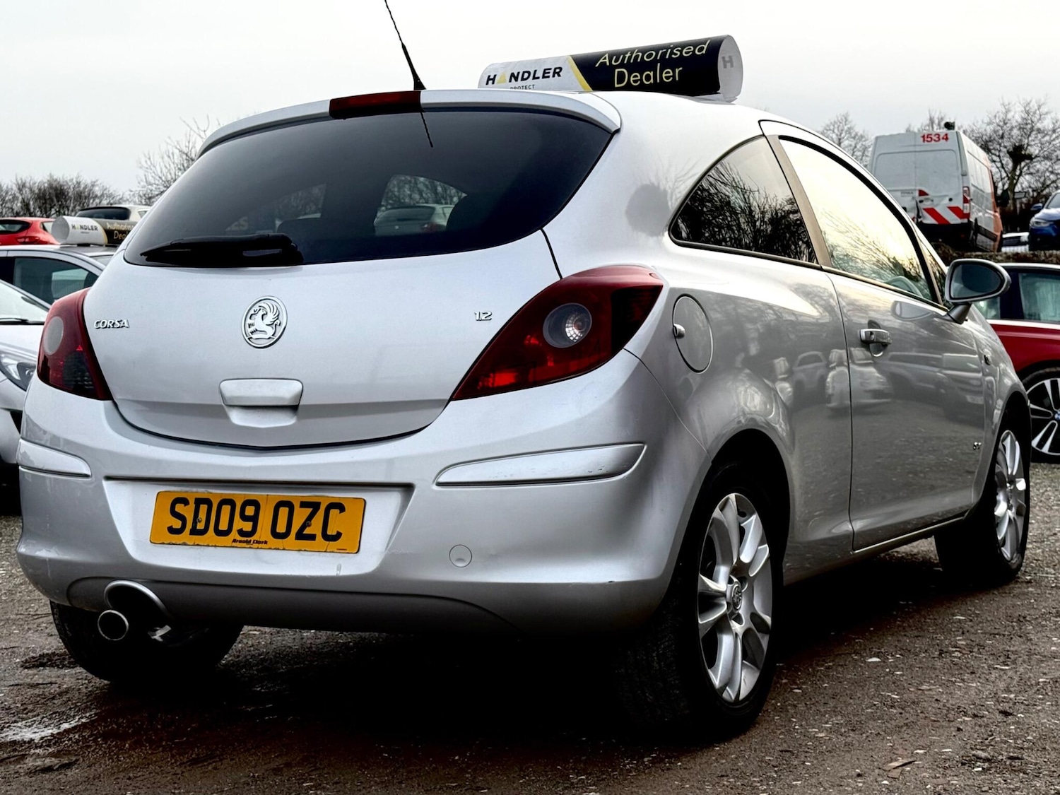 Used Vauxhall Corsa 2009 for sale - 77585998: Photo 18
