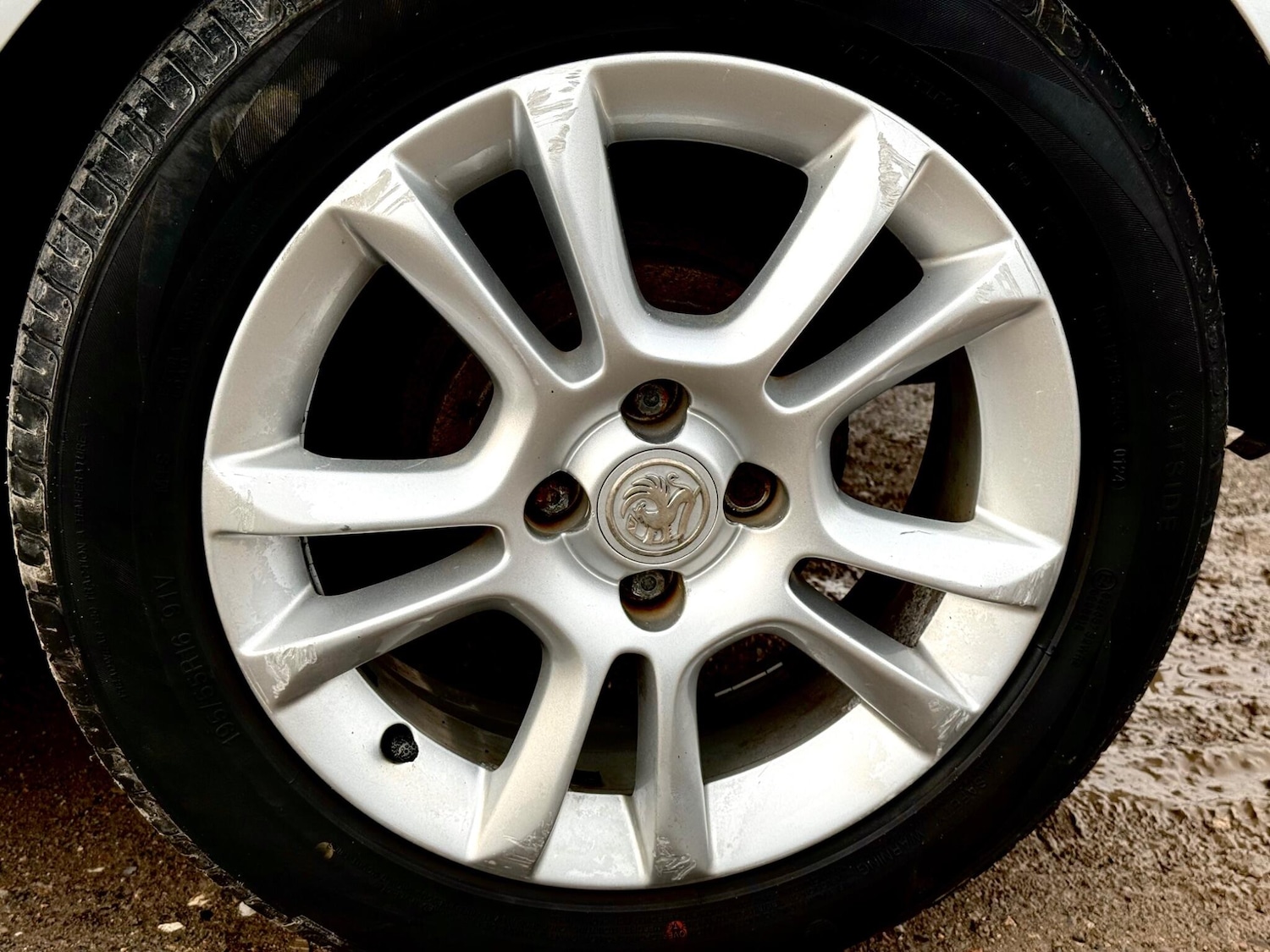 Used Vauxhall Corsa 2009 for sale - 77585998: Photo 39