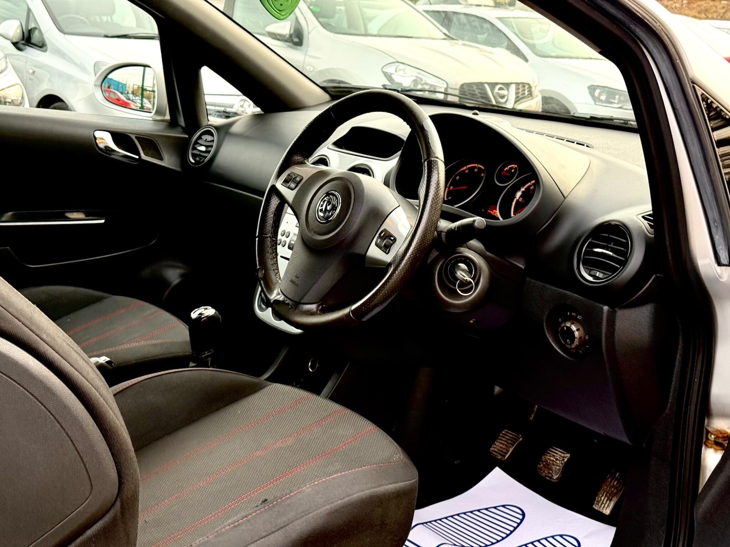 Used Vauxhall Corsa 2009 for sale - 77585998: Photo 45