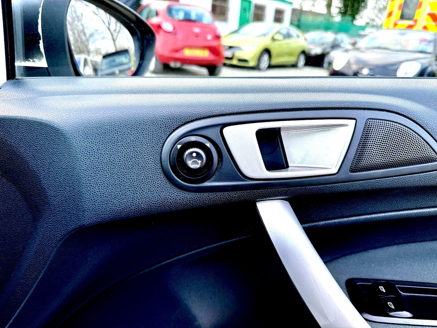 Used Ford Fiesta 2012 for sale - 77351494: Photo 17