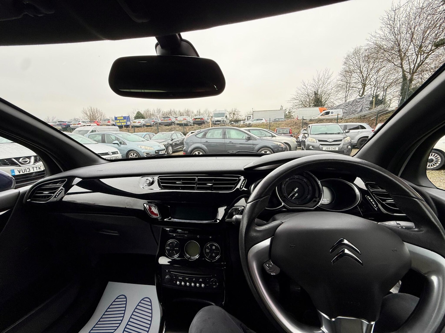 Used Citroen DS3 2015 for sale - 77538056: Photo 19