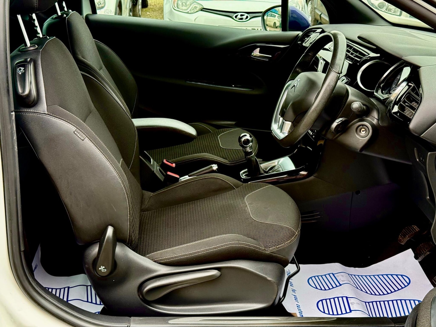 Used Citroen DS3 2015 for sale - 77538056: Photo 20