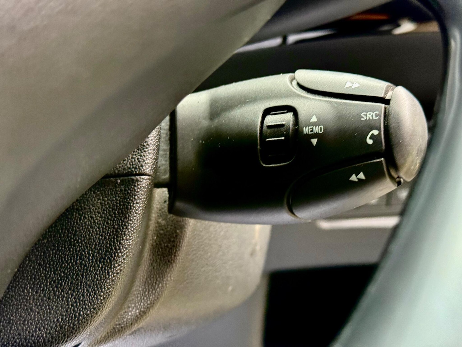 Used Citroen DS3 2015 for sale - 77538056: Photo 23