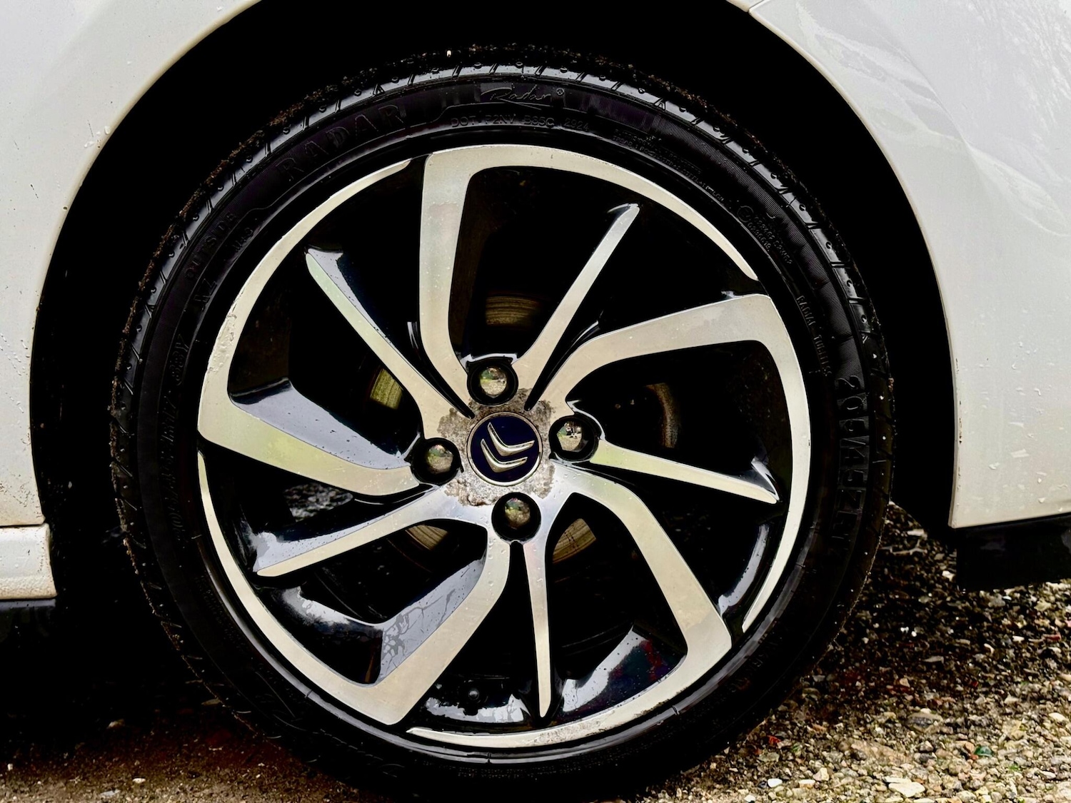 Used Citroen DS3 2015 for sale - 77538056: Photo 32