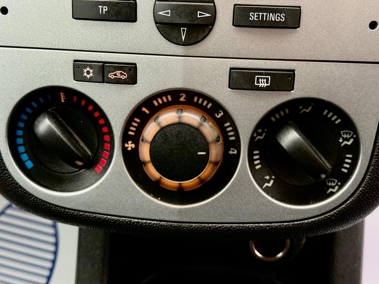 Used Vauxhall Corsa 2014 for sale - 77424652: Photo 24