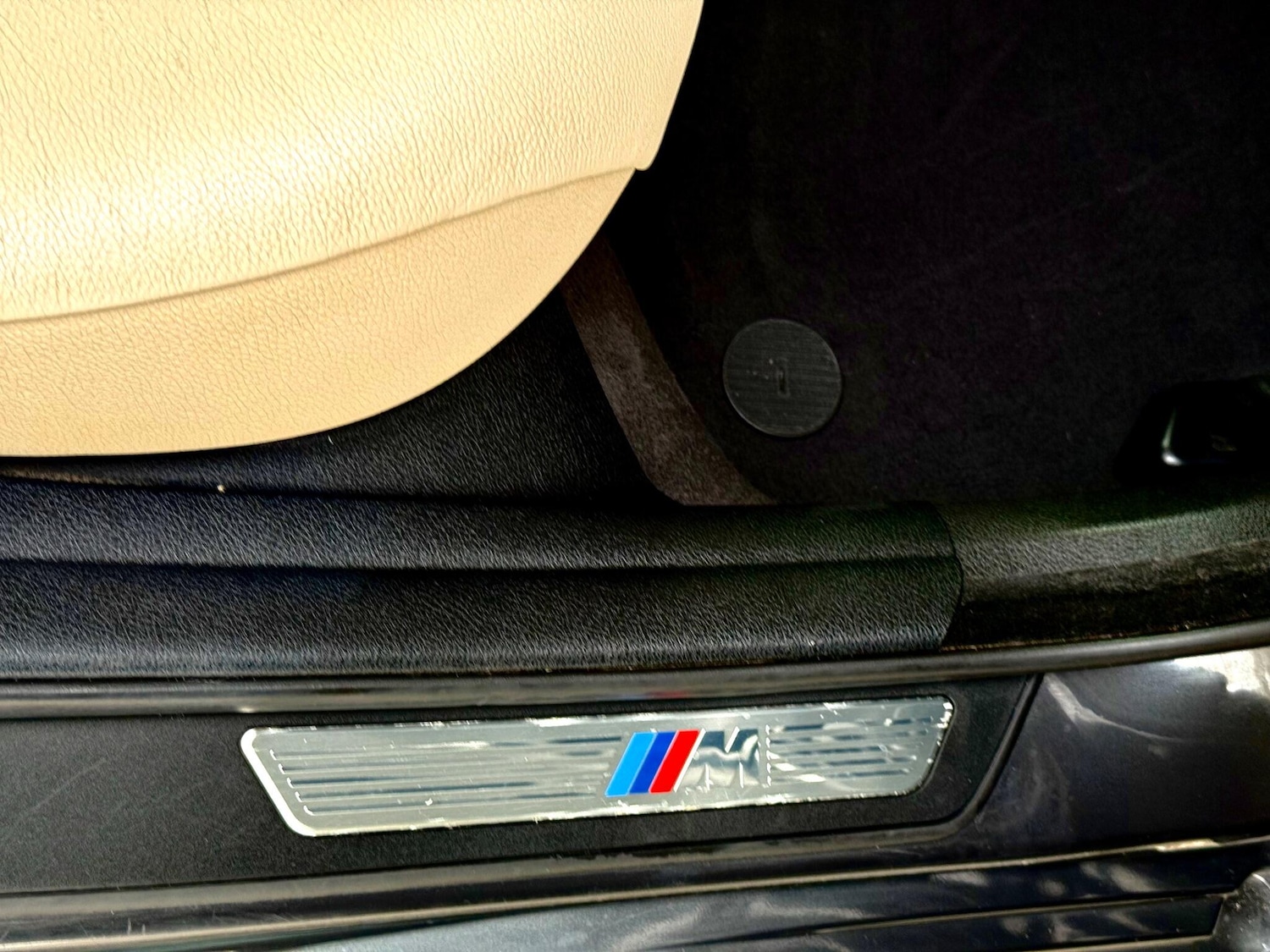 Used BMW 5 Series 2012 for sale - 77351438: Photo 35