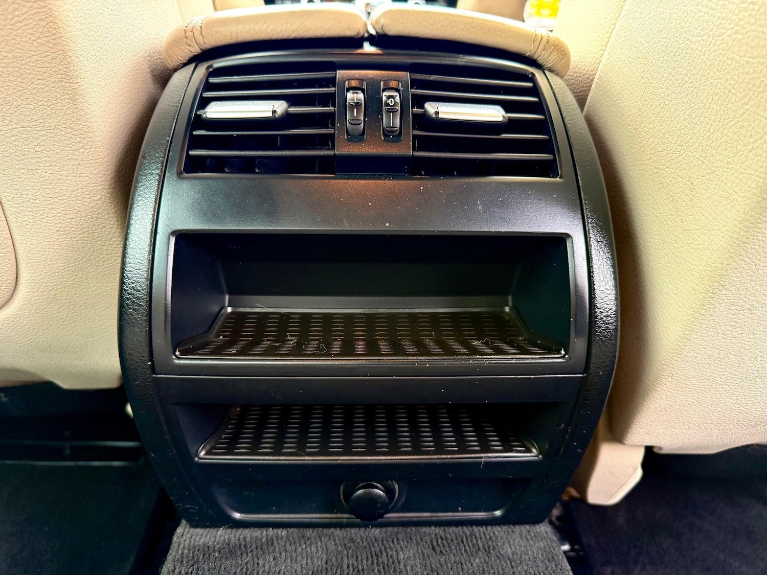 Used BMW 5 Series 2012 for sale - 77351438: Photo 44