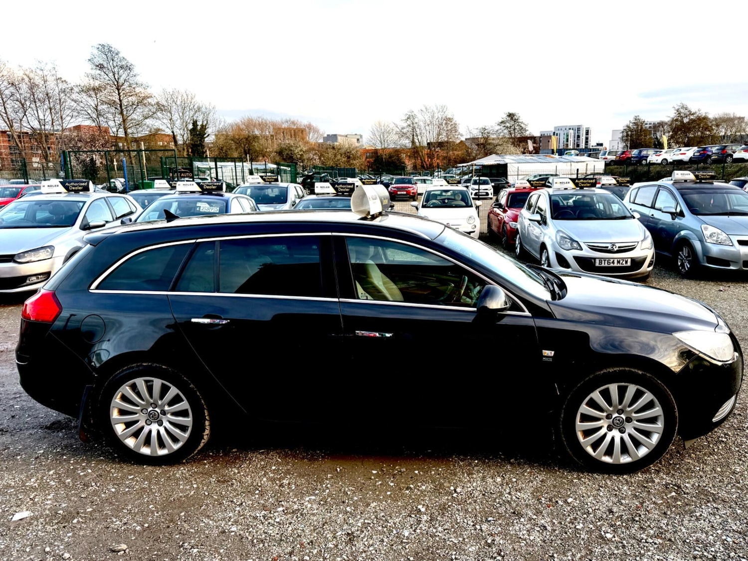 Used Vauxhall Insignia 2010 for sale - 77695780: Photo 16