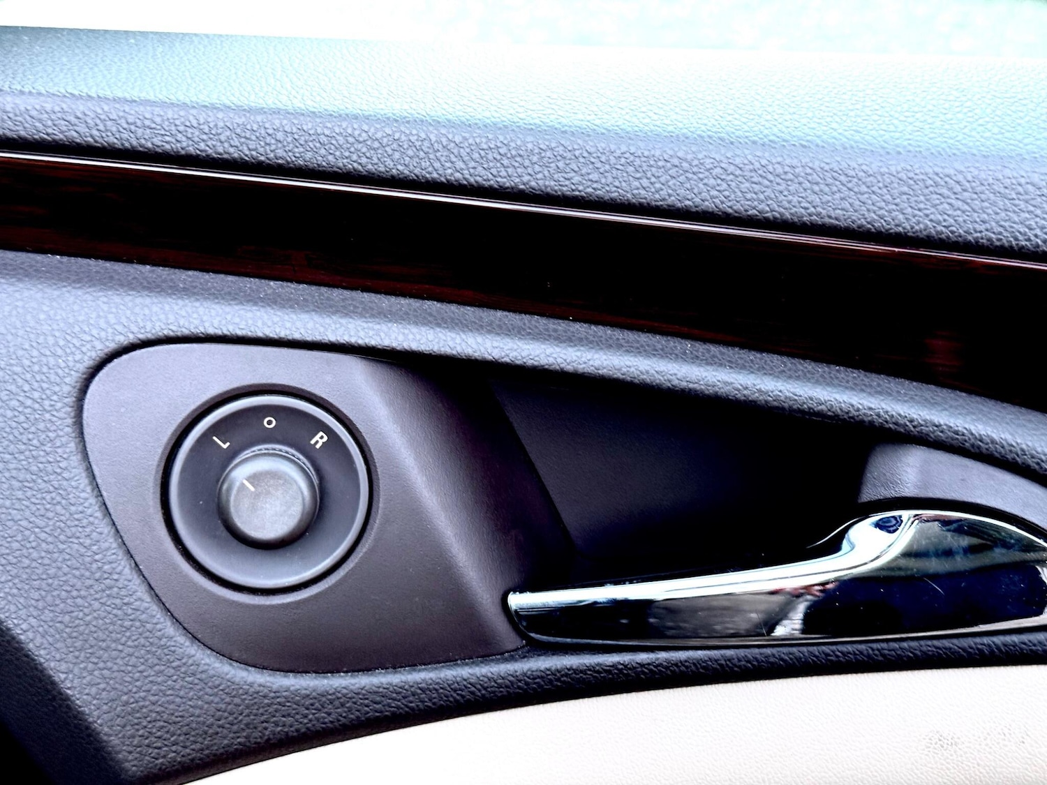 Used Vauxhall Insignia 2010 for sale - 77695780: Photo 25