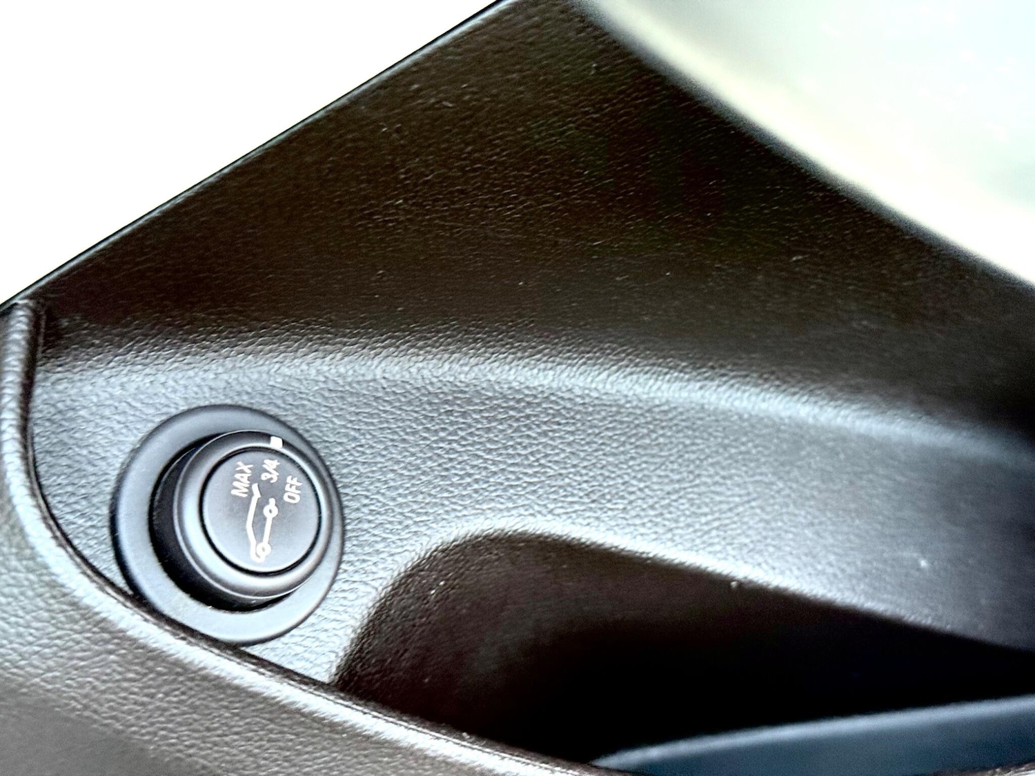 Used Vauxhall Insignia 2010 for sale - 77695780: Photo 29