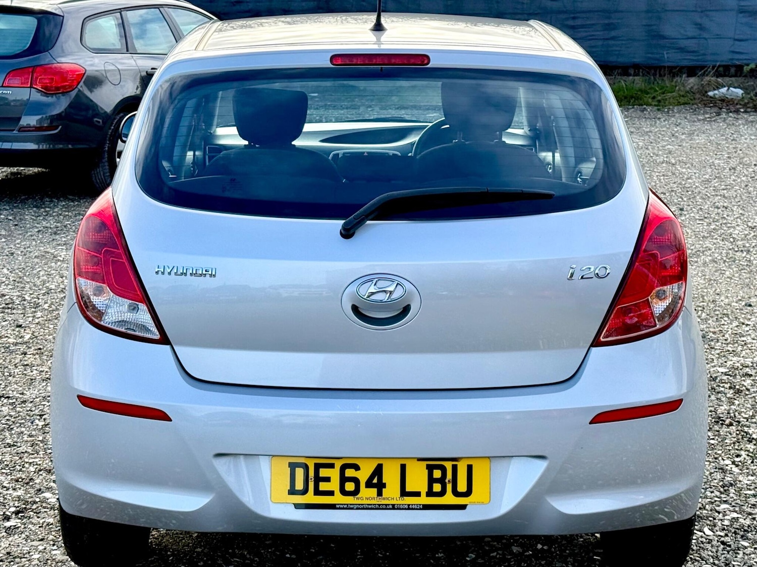 Used Hyundai i20 2014 for sale - 77358700: Photo 12