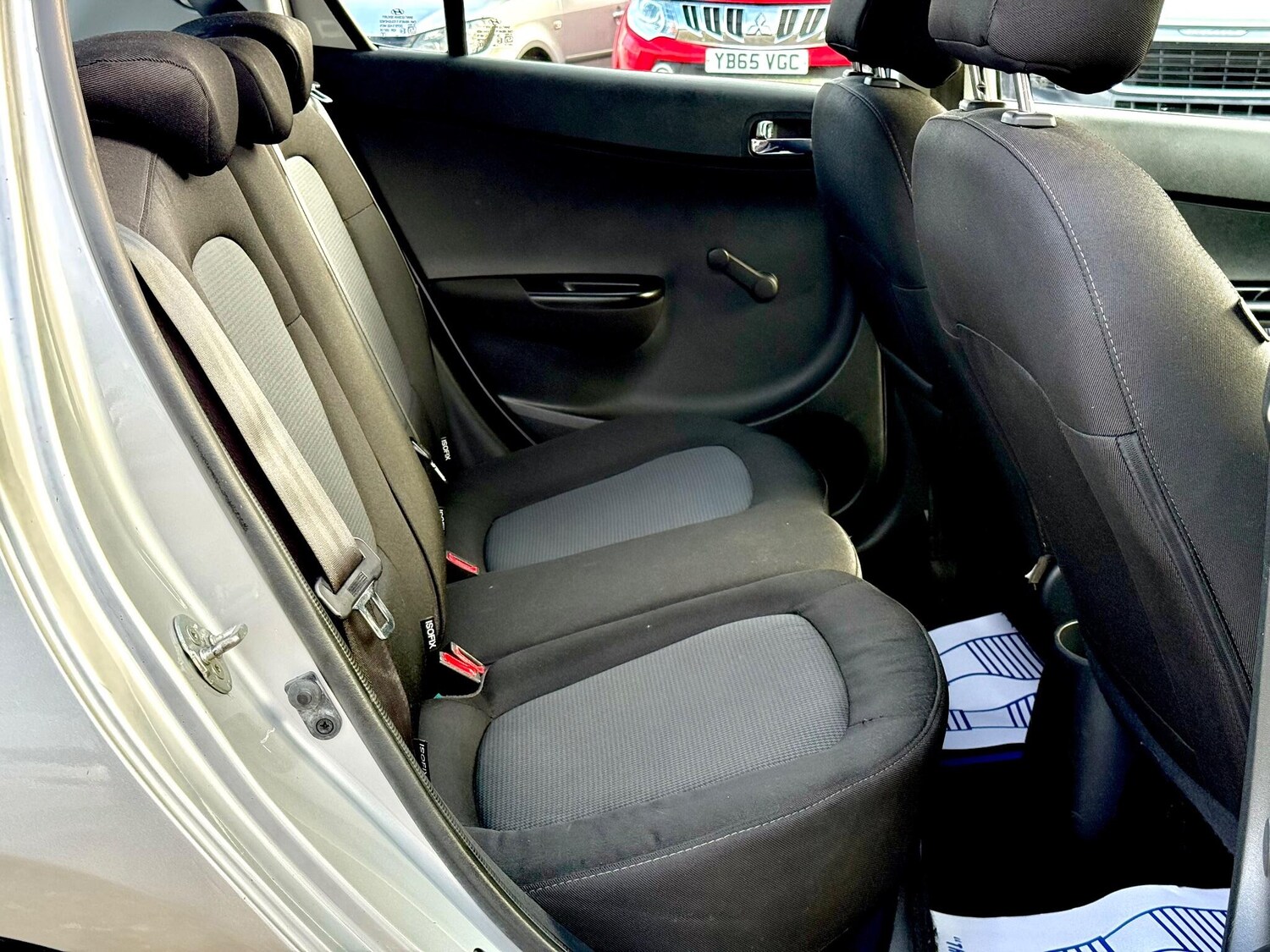 Used Hyundai i20 2014 for sale - 77358700: Photo 21