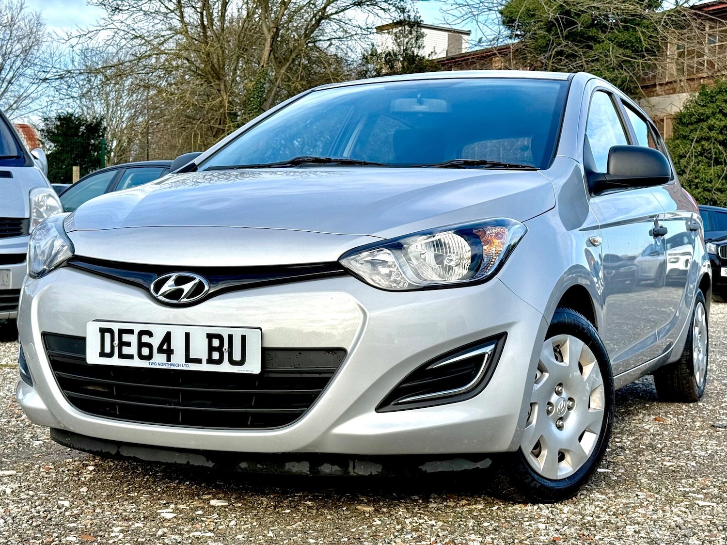 Used Hyundai i20 2014 for sale - 77358700: Photo 4