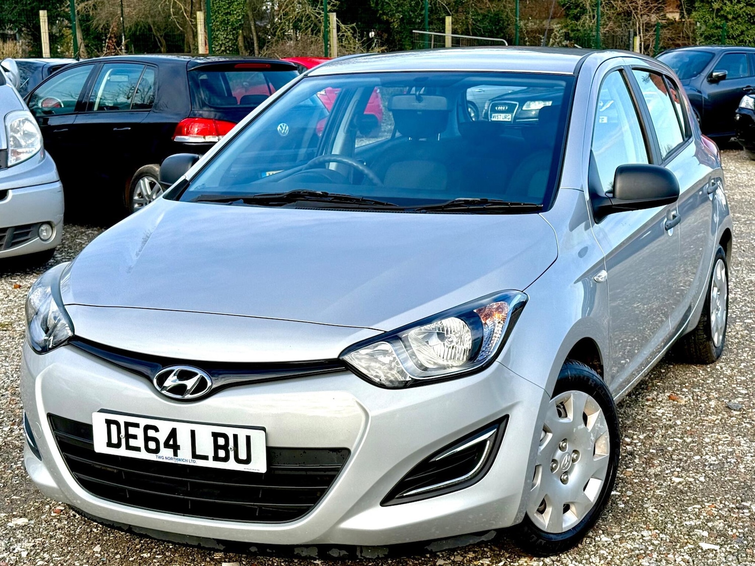 Used Hyundai i20 2014 for sale - 77358700: Photo 8
