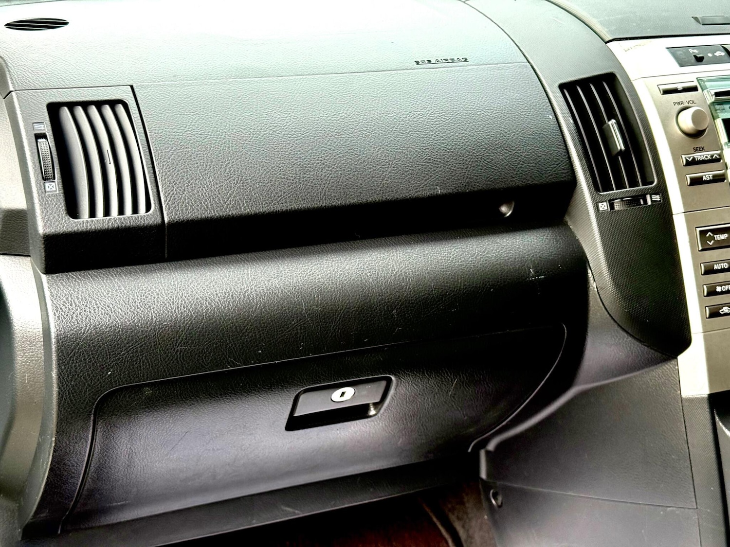 Used Toyota Verso 2009 for sale - 77657872: Photo 47