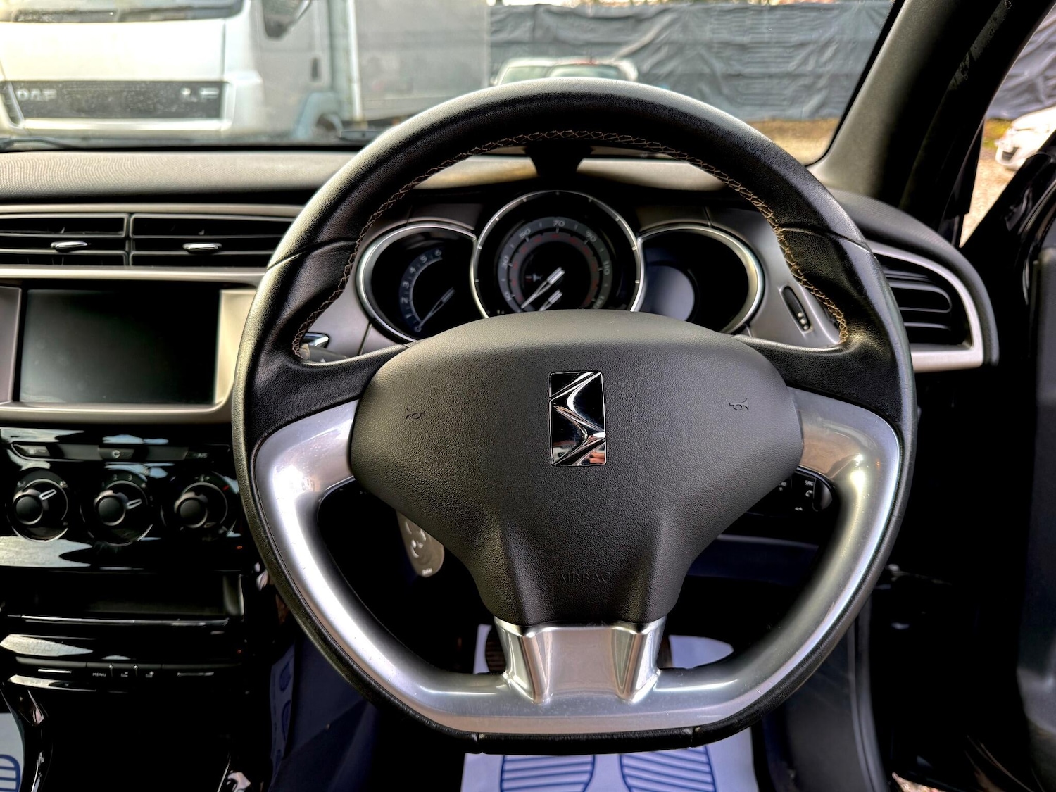 Used DS Automobiles DS 3 2017 for sale - 77479182: Photo 38