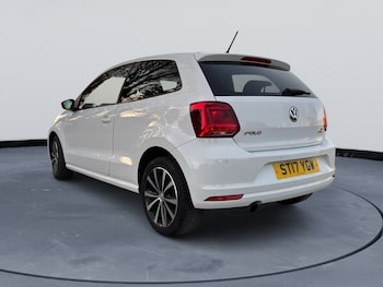 Used Volkswagen Polo 2017 for sale - 78326016: Photo