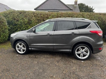 Used Ford Kuga 2016 for sale - 77744346: Photo