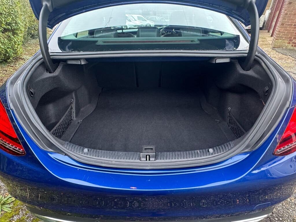 Used Mercedes-Benz C Class 2019 for sale - 77744344: Photo 15