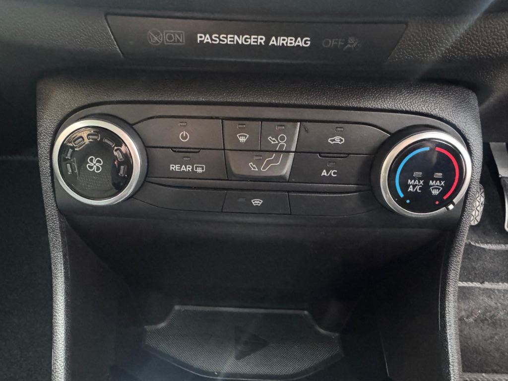 Used Ford Fiesta 2018 for sale - 77084332: Photo 17