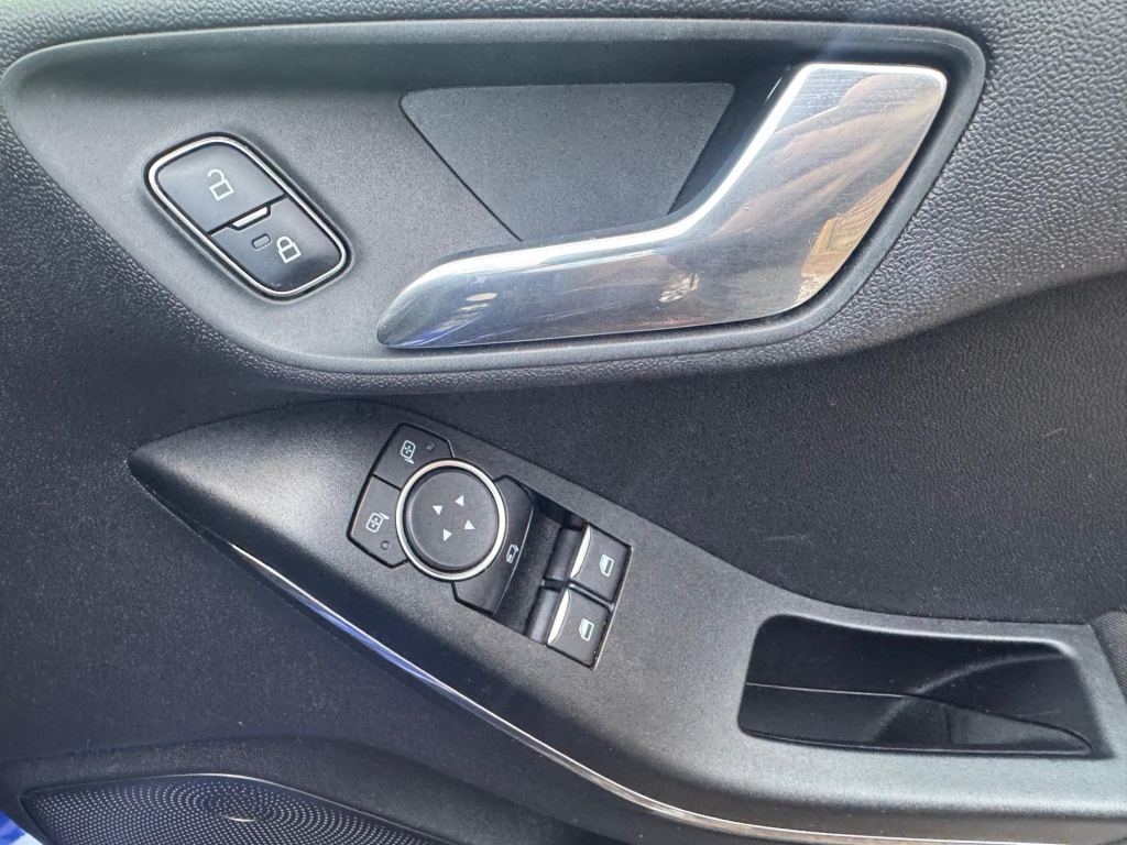 Used Ford Fiesta 2018 for sale - 77084332: Photo 20