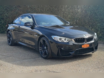 Used BMW M4 2015 for sale - 79047353: Photo