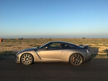 Used Nissan GT-R undefined for sale - 77289574: Photo