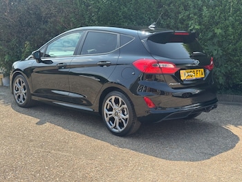 Used Ford Fiesta 2019 for sale - 79205508: Photo