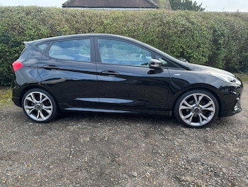 Used Ford Fiesta 2019 for sale - 77173573: Photo