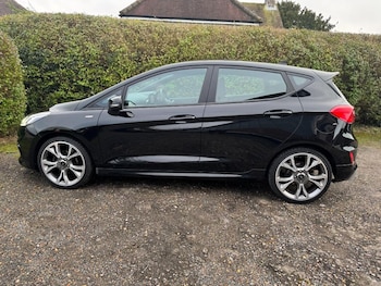 Used Ford Fiesta 2019 for sale - 77173573: Photo