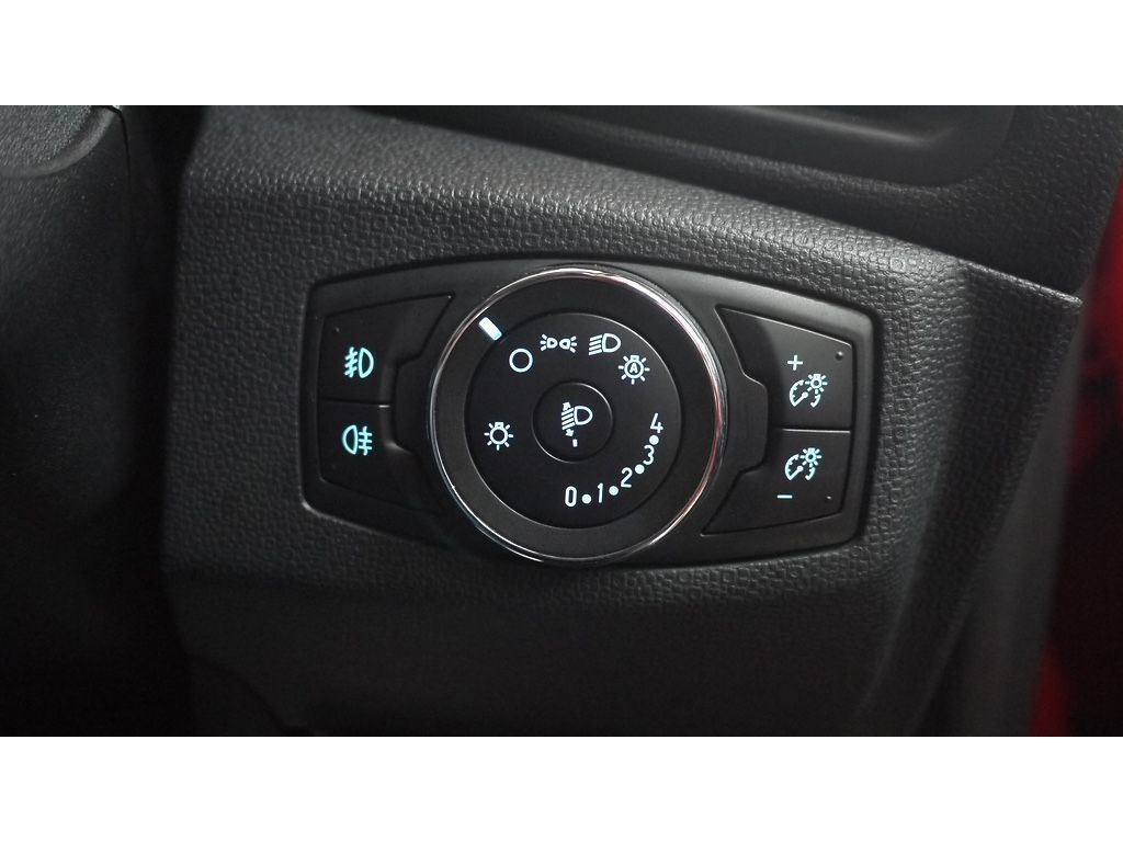 Used Ford Ecosport 2018 for sale - 77049388: Photo 14