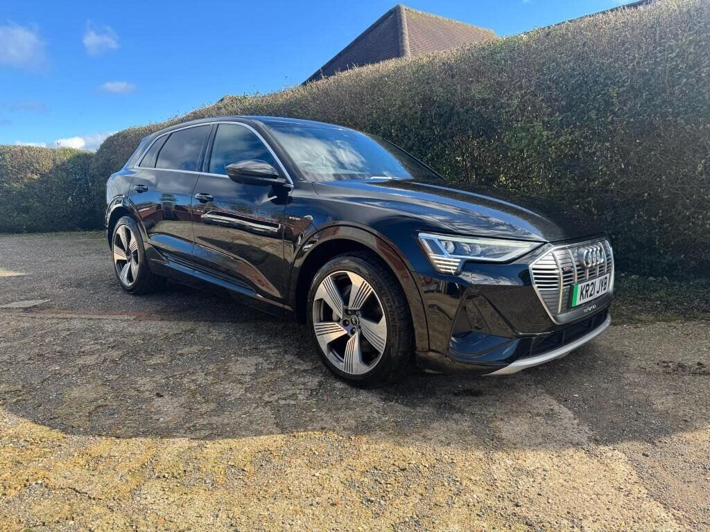 Used Audi e-tron 2021 for sale - 77744347: Photo 1