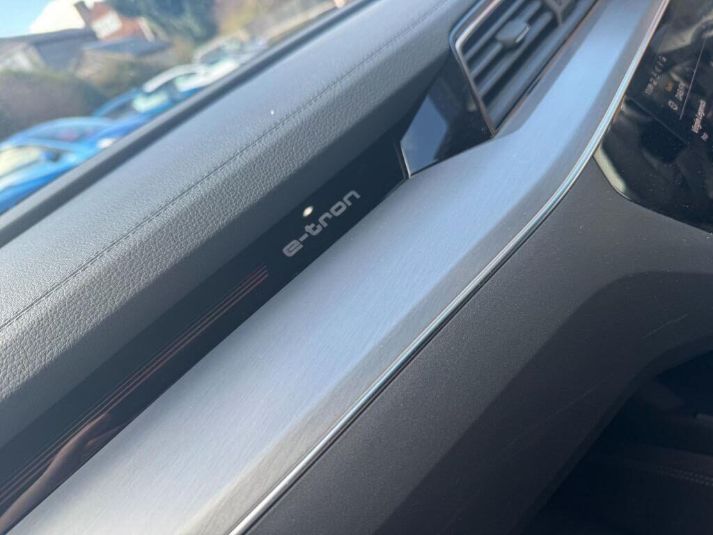 Used Audi e-tron 2021 for sale - 77744347: Photo 21