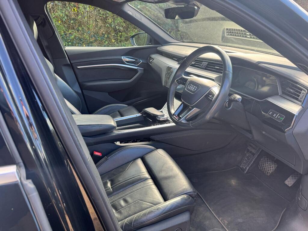 Used Audi e-tron 2021 for sale - 77744347: Photo 6