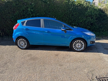 Used Ford Fiesta 2014 for sale - 78349124: Photo