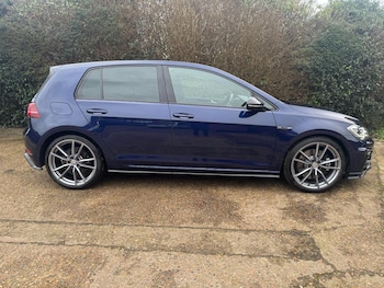 Used Volkswagen Golf 2018 for sale - 77584990: Photo