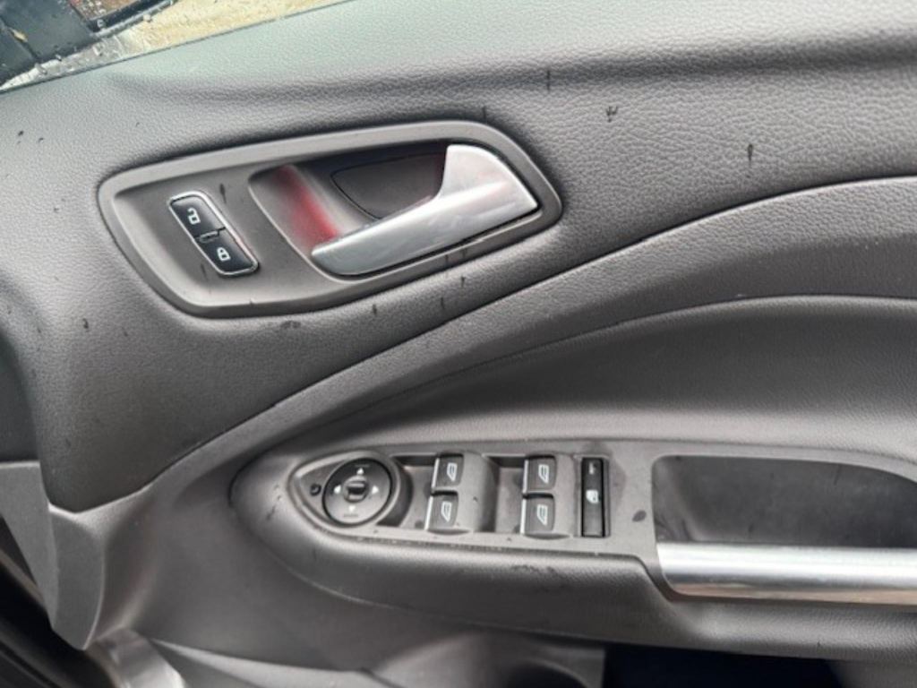 Used Ford Kuga 2016 for sale - 77101460: Photo 22