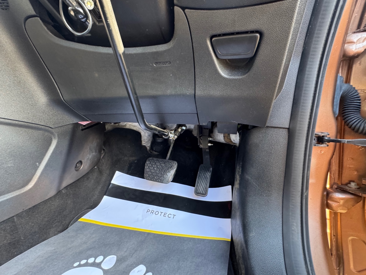 Vehicle 28