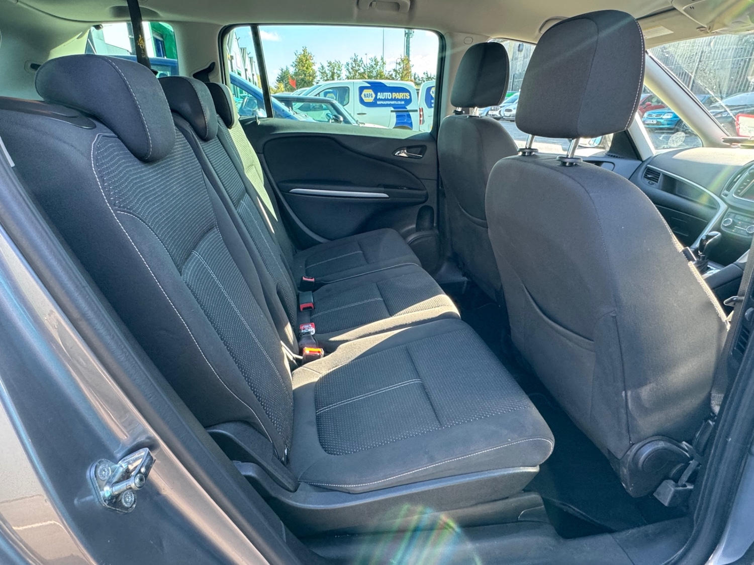 Used Vauxhall Zafira 2017 for sale - 76363441: Photo 18