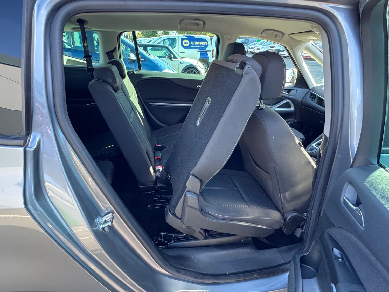 Used Vauxhall Zafira 2017 for sale - 76363441: Photo 20