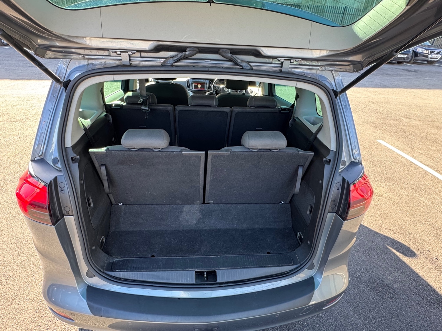 Used Vauxhall Zafira 2017 for sale - 76363441: Photo 23